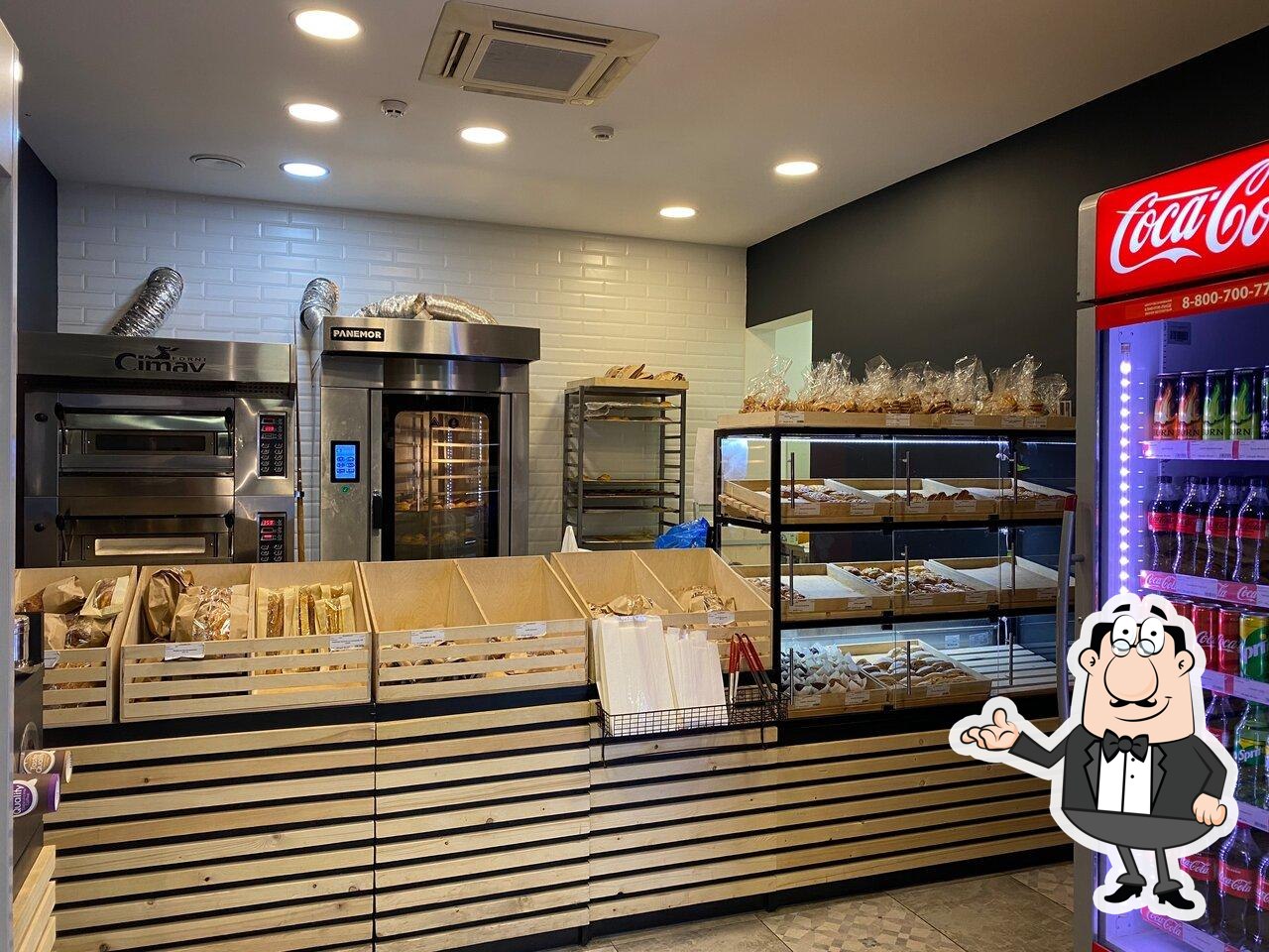 Забронируйте столик в "Хлеб&Молоко".