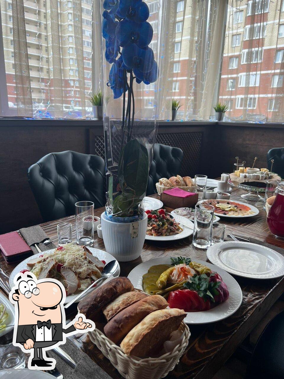 Забронируйте столик в "Шашлычная № 7".