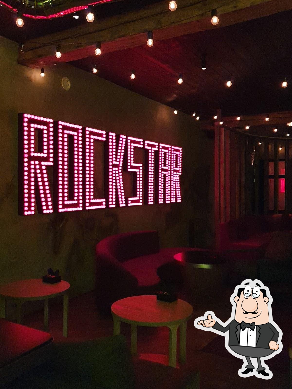 Забронируйте столик в "HookahPlace RockStar".