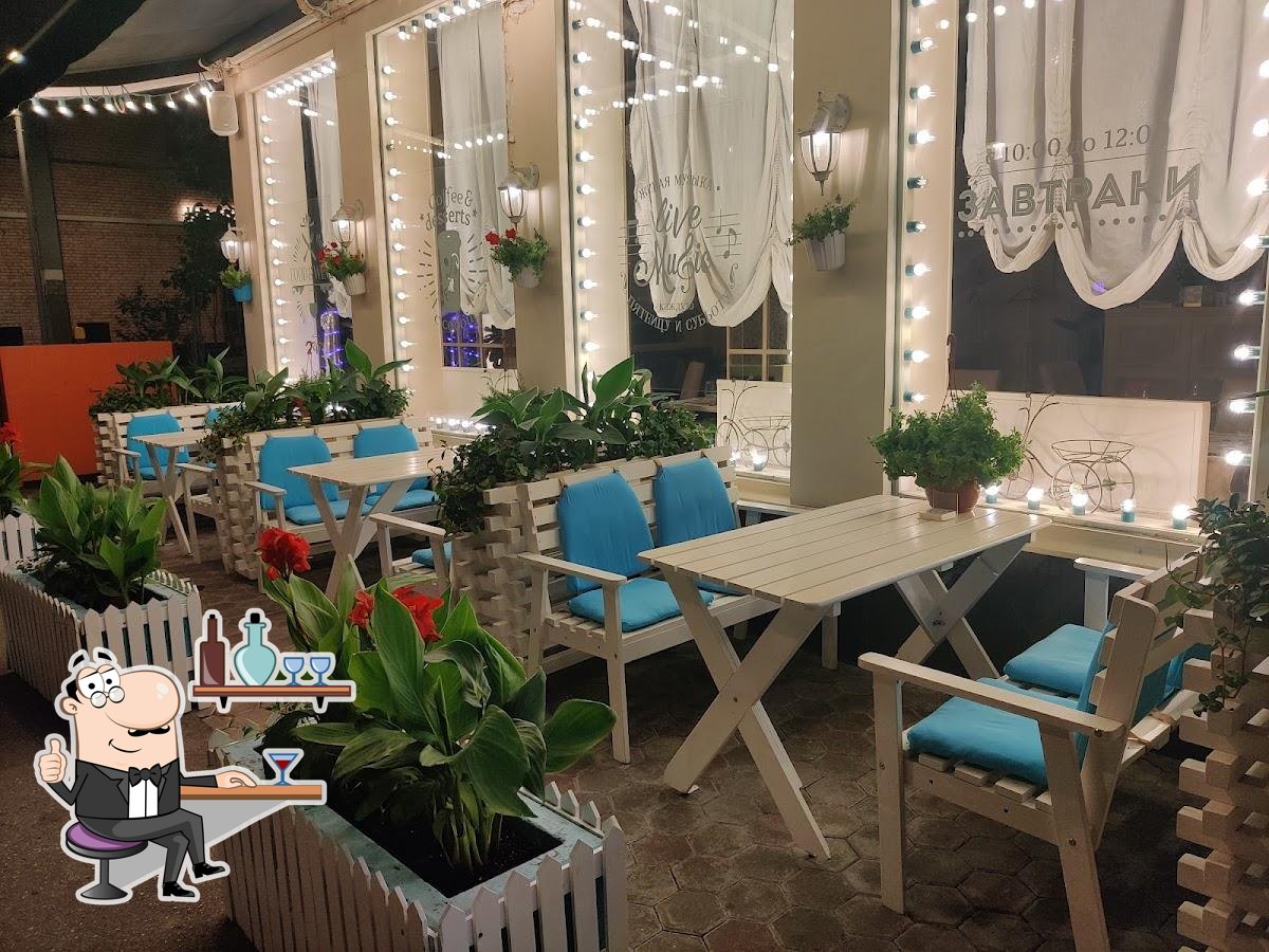 Интерьер "Блан де Блан".