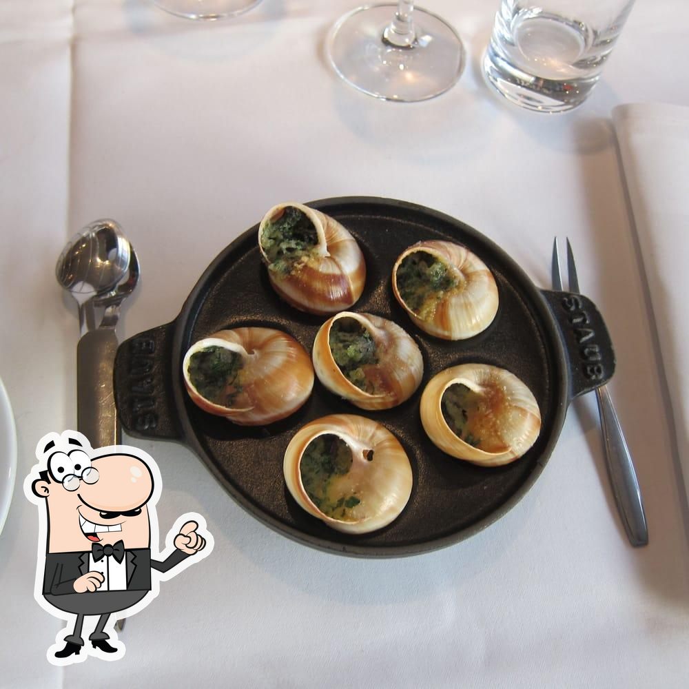 Интерьер "Grill Royal".