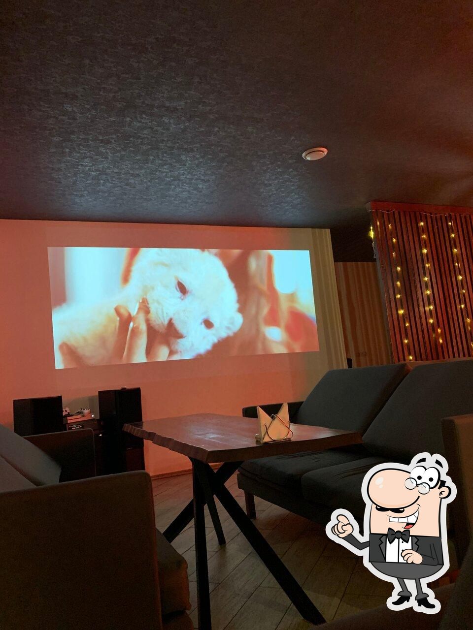 Забронируйте столик в "Белая сова".