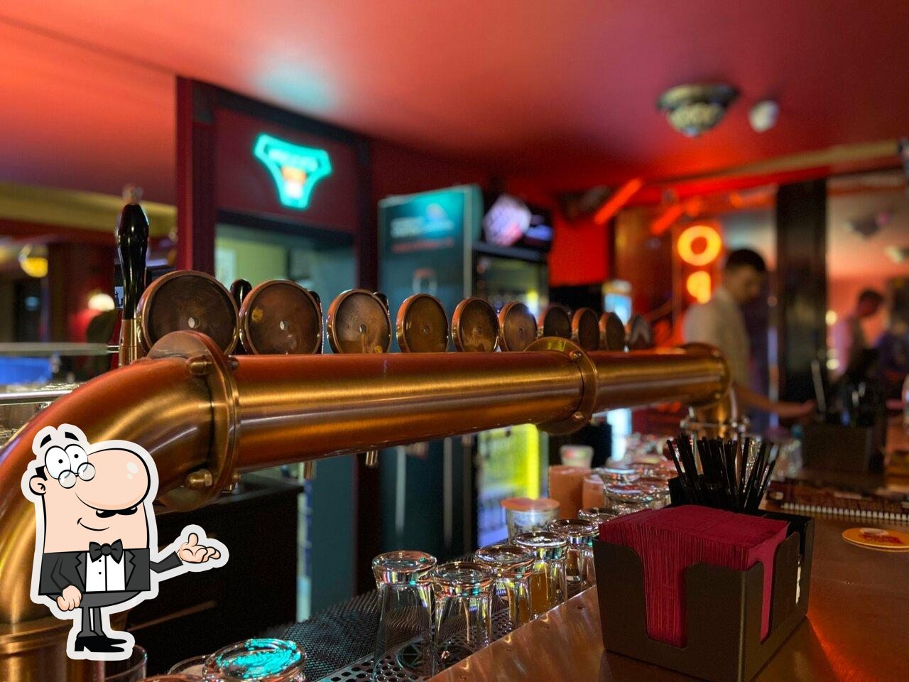 Интерьер "Harat’s pub".