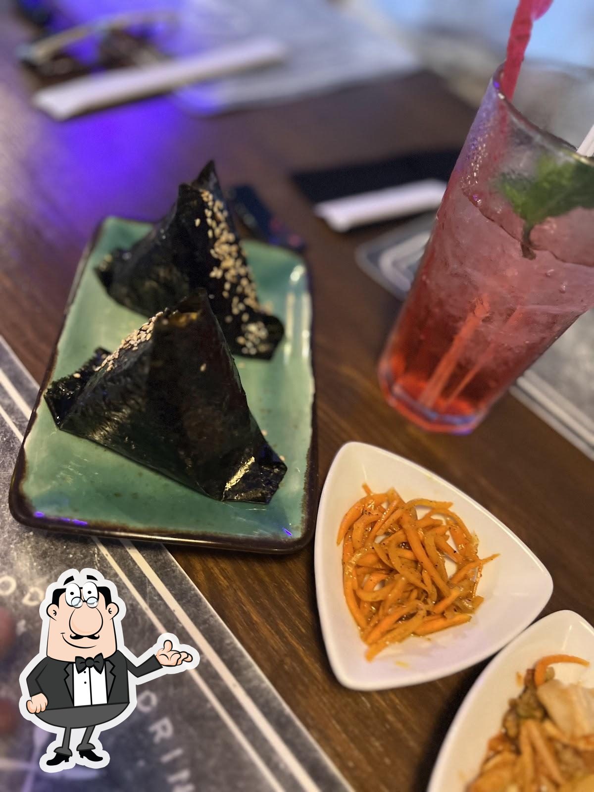 Забронируйте столик в "Kim Cafe".