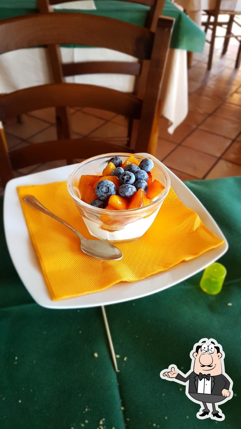 Забронируйте столик в "Ristorante Da Antonietta".