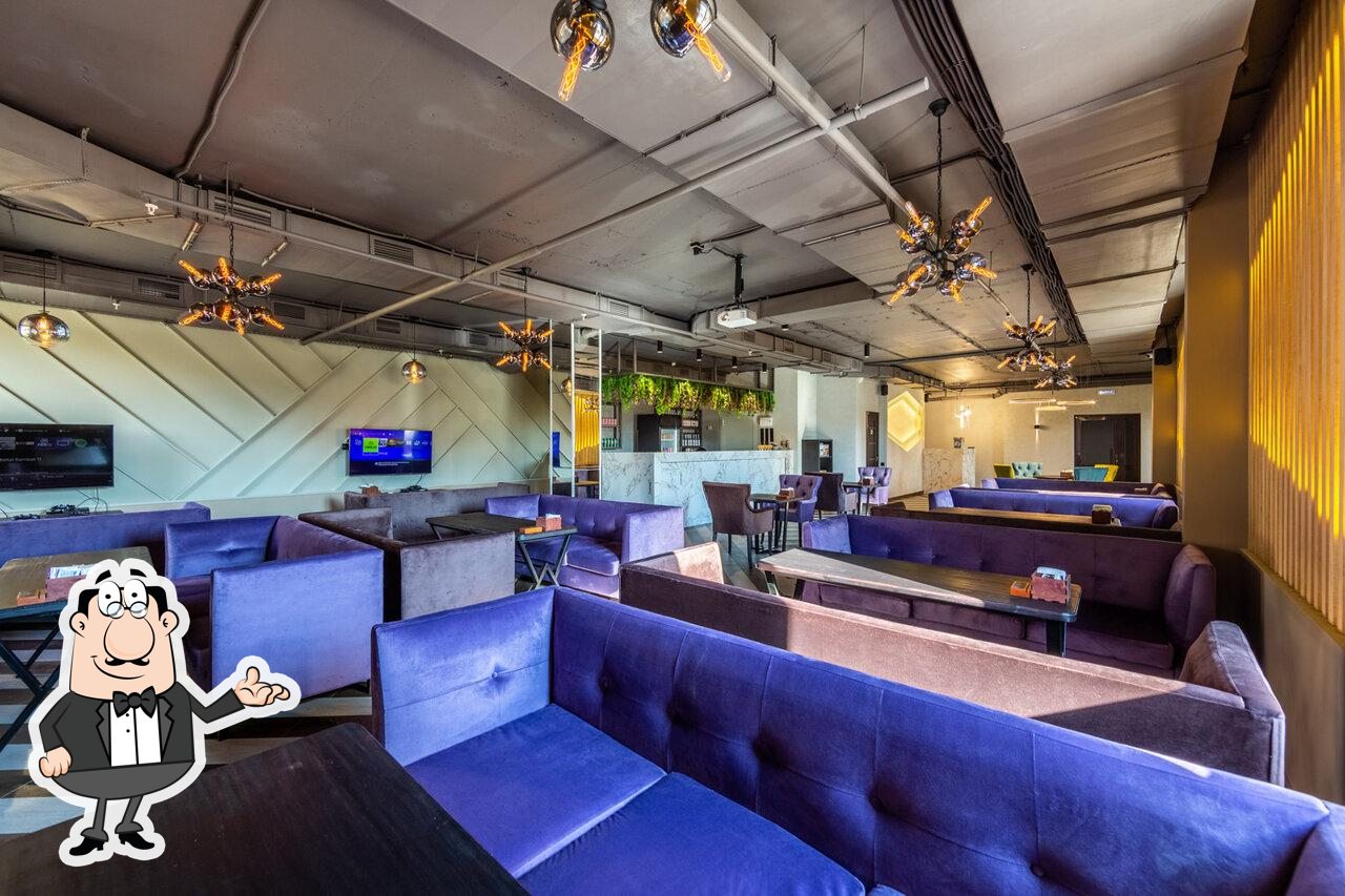 Забронируйте столик в "МСК Lounge".