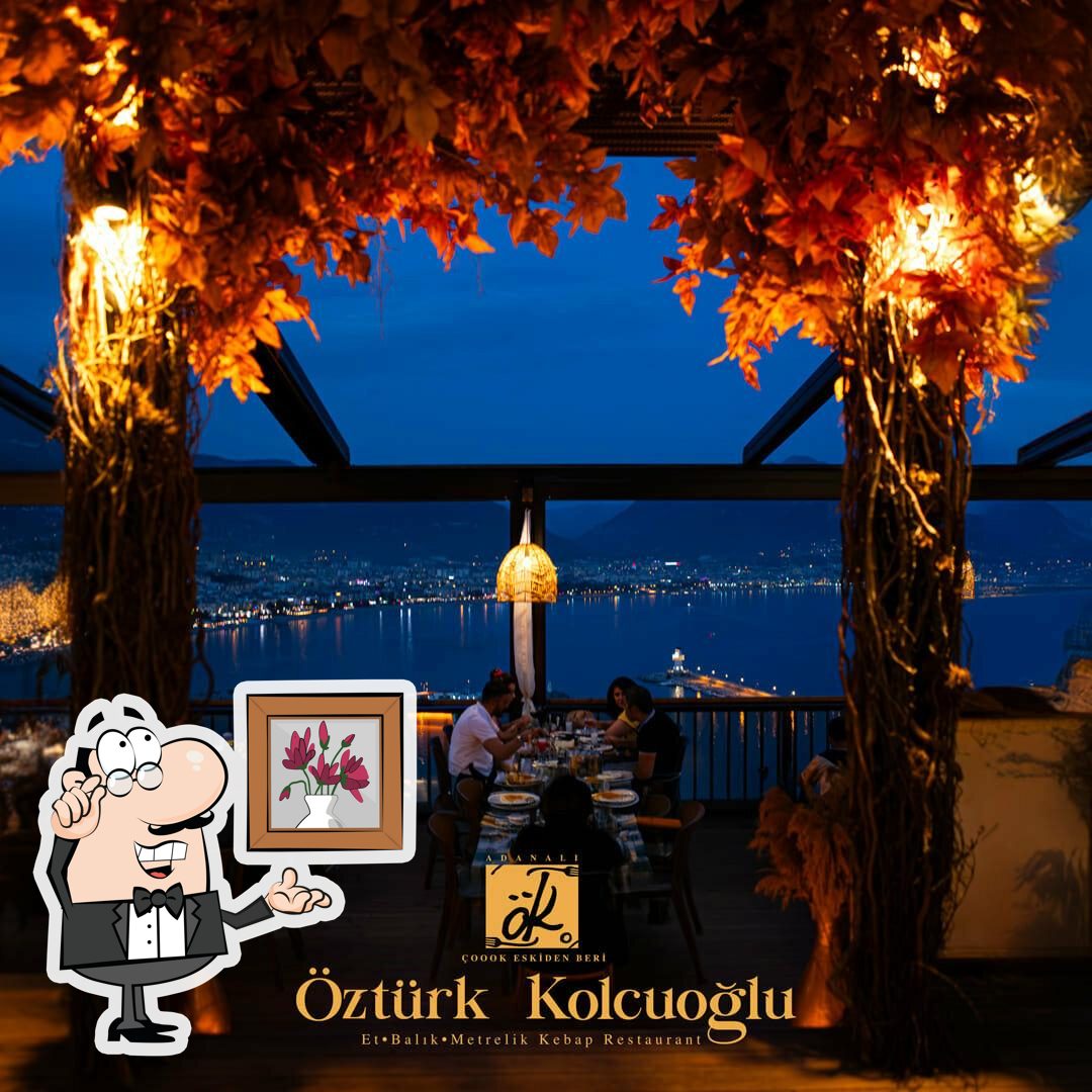Посмотрите на внутренний интерьер "Öztürk Kolcuoğlu Restaurant".