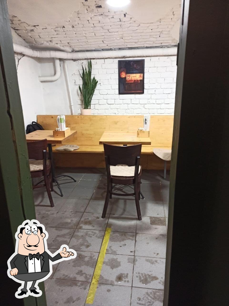 Интерьер "Akiba Izakaya".