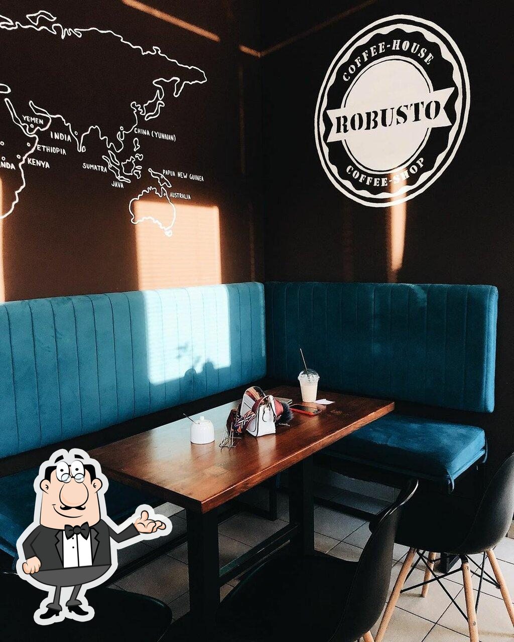 Посмотрите на внутренний интерьер "Robusto Coffee-Shop".