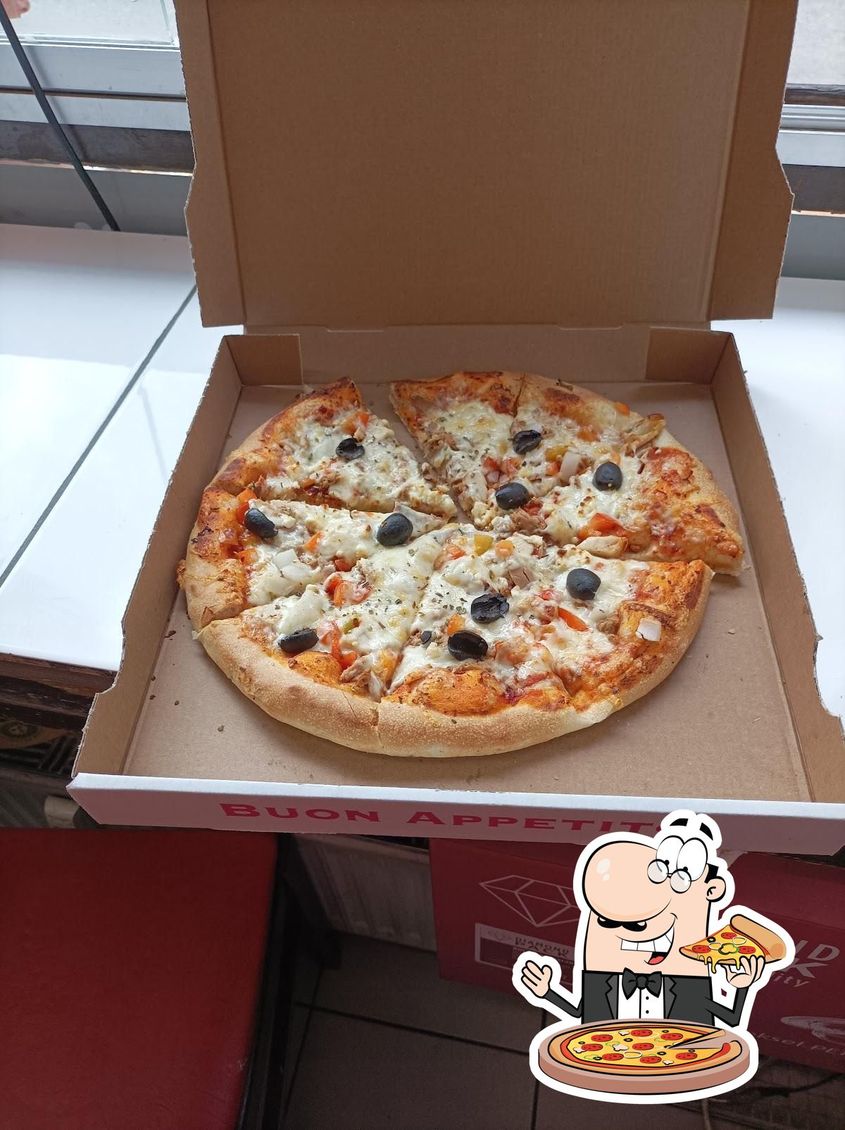 В "Pizza 5" вы можете  заказать  пиццу.