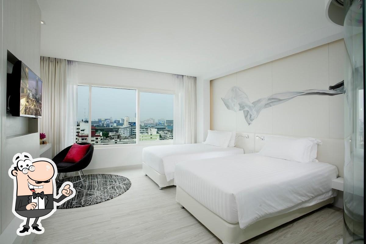 Забронируйте столик в "Centara Watergate Pavilion Hotel Bangkok".