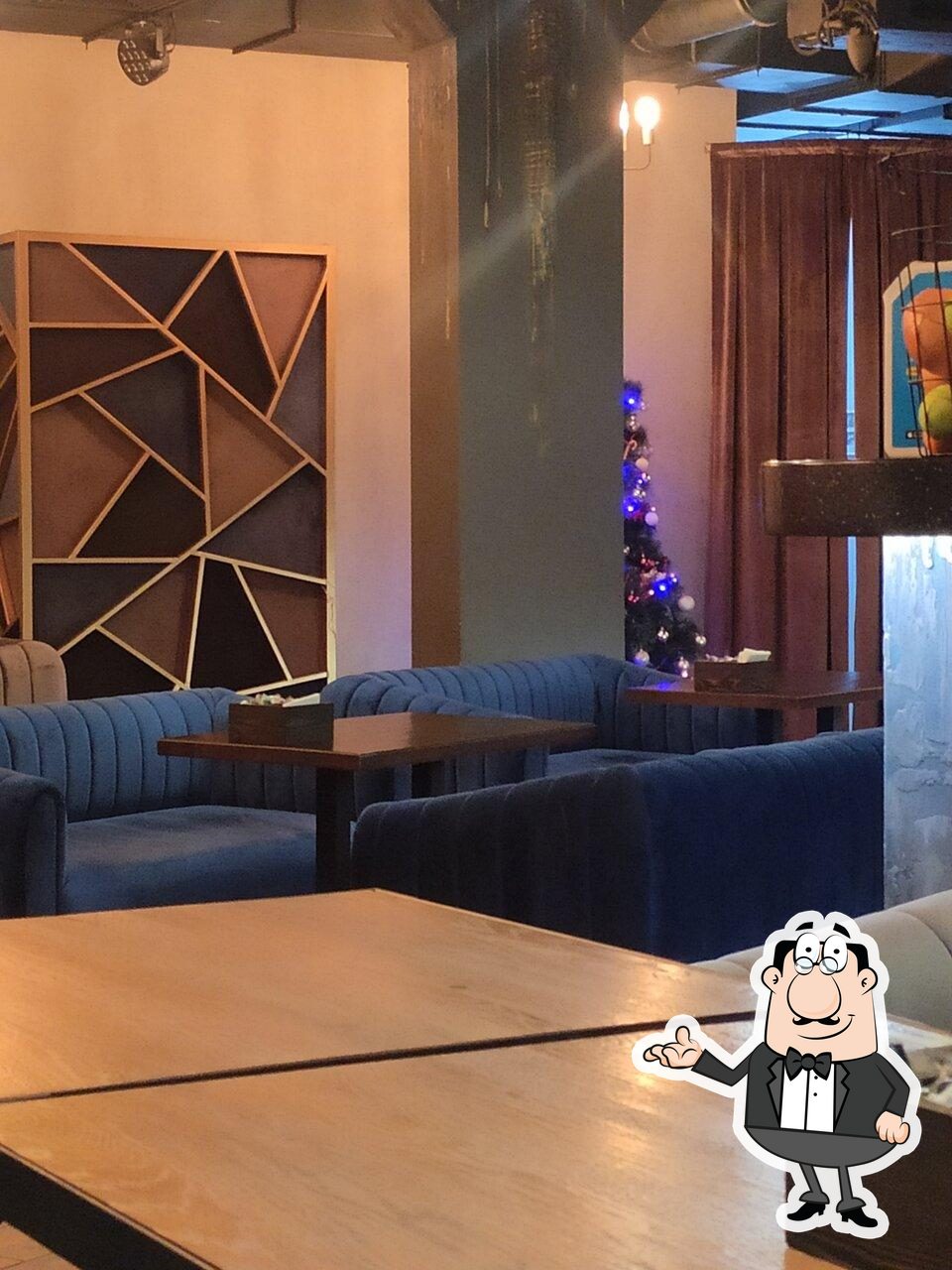 Интерьер "Угольки Restobar".