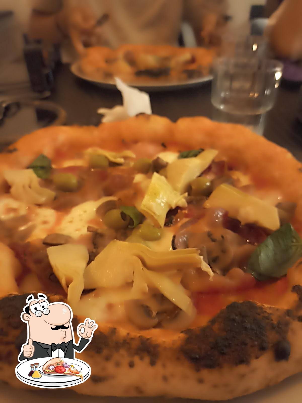 В "Circo Pizza" вы можете  отведать пиццу.