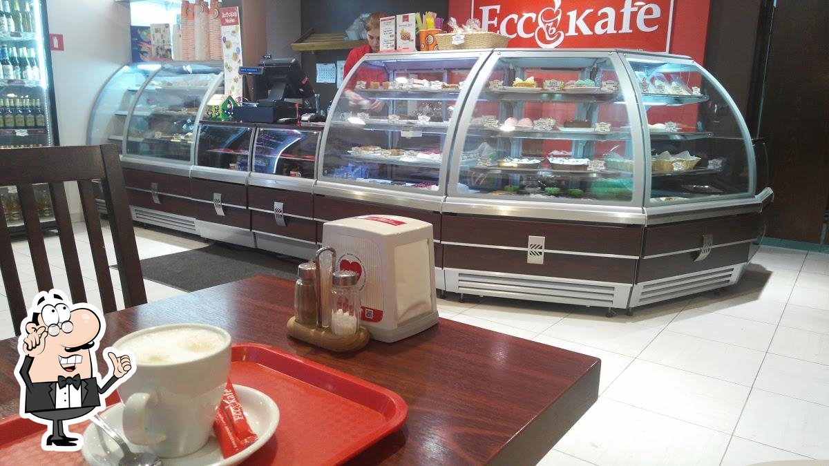 Забронируйте столик в "Ecckafe".