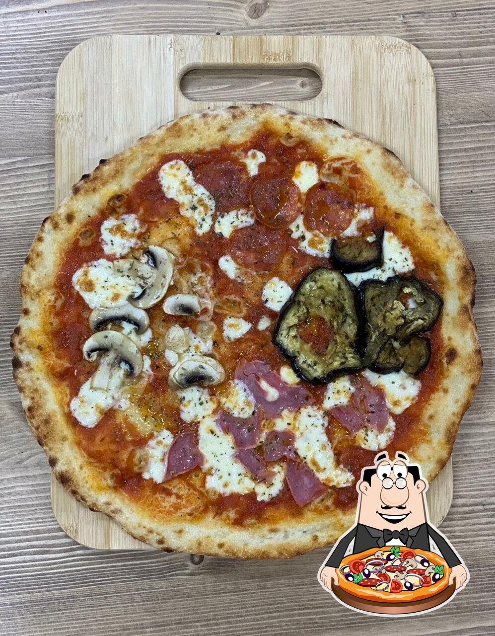  Отведайте пиццу в "Pizza da Salvatore".