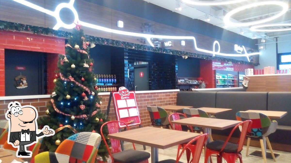 Забронируйте столик в "Mgrillcafe".