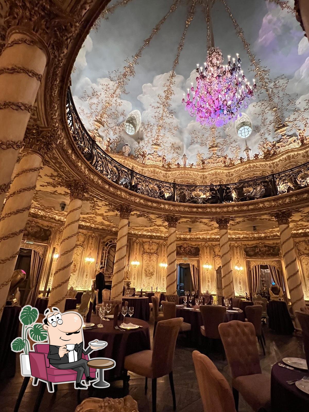 Забронируйте столик в "Турандот".