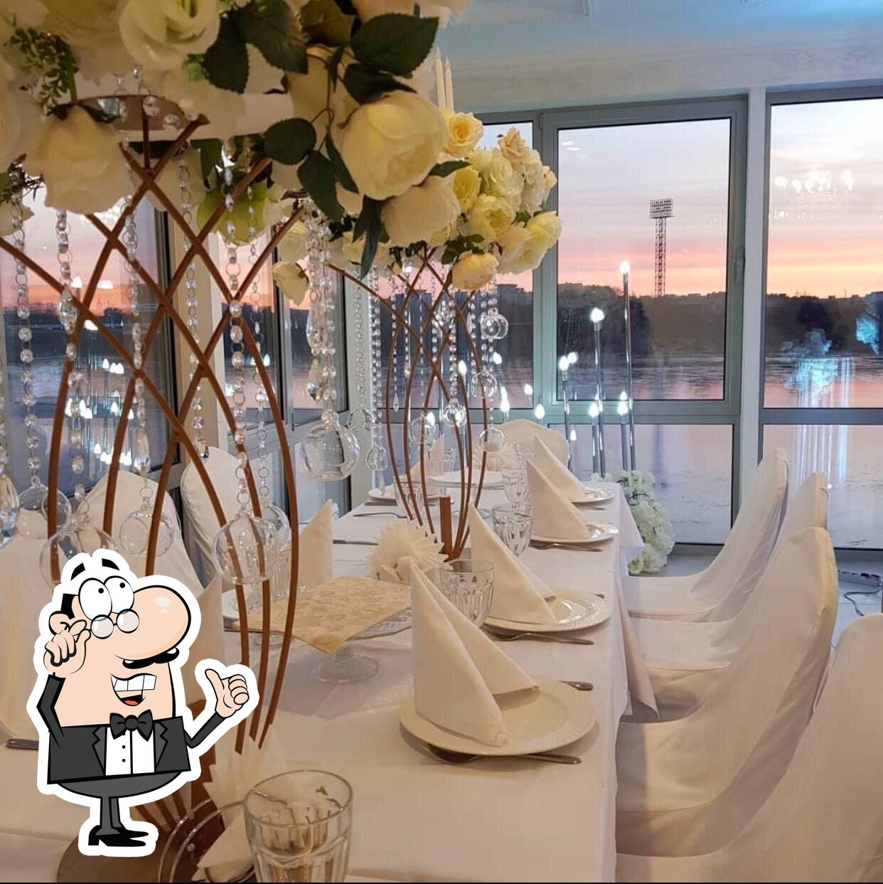 Забронируйте столик в "Ривьера".