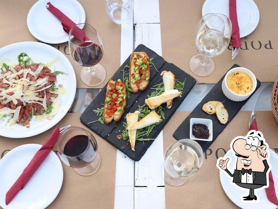 Забронируйте столик в "Wine Art Bar".