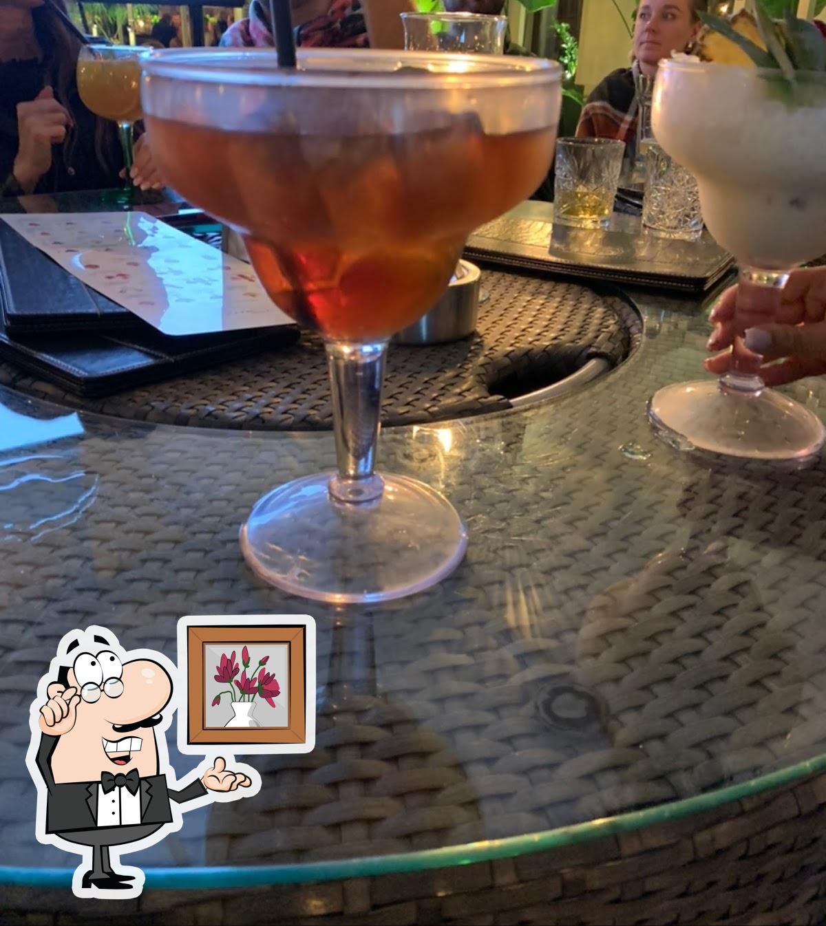 Интерьер "Carré Bar & Lounge".