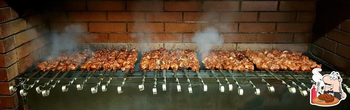 Ознакомьтесь с широким ассортиментом мясных блюд.