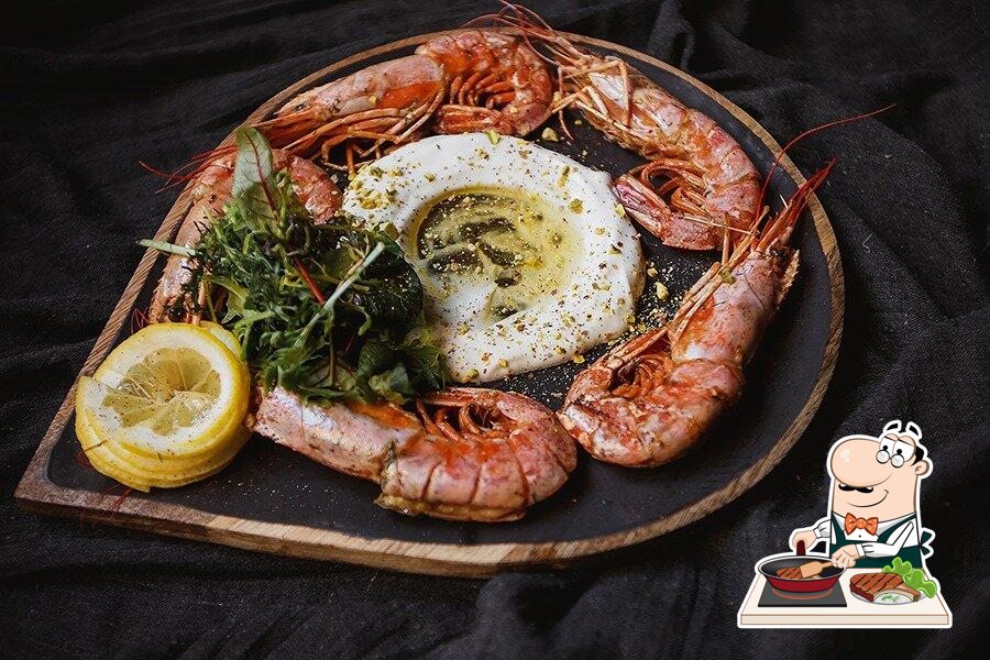 Мясные блюда подают в "Инжир".
