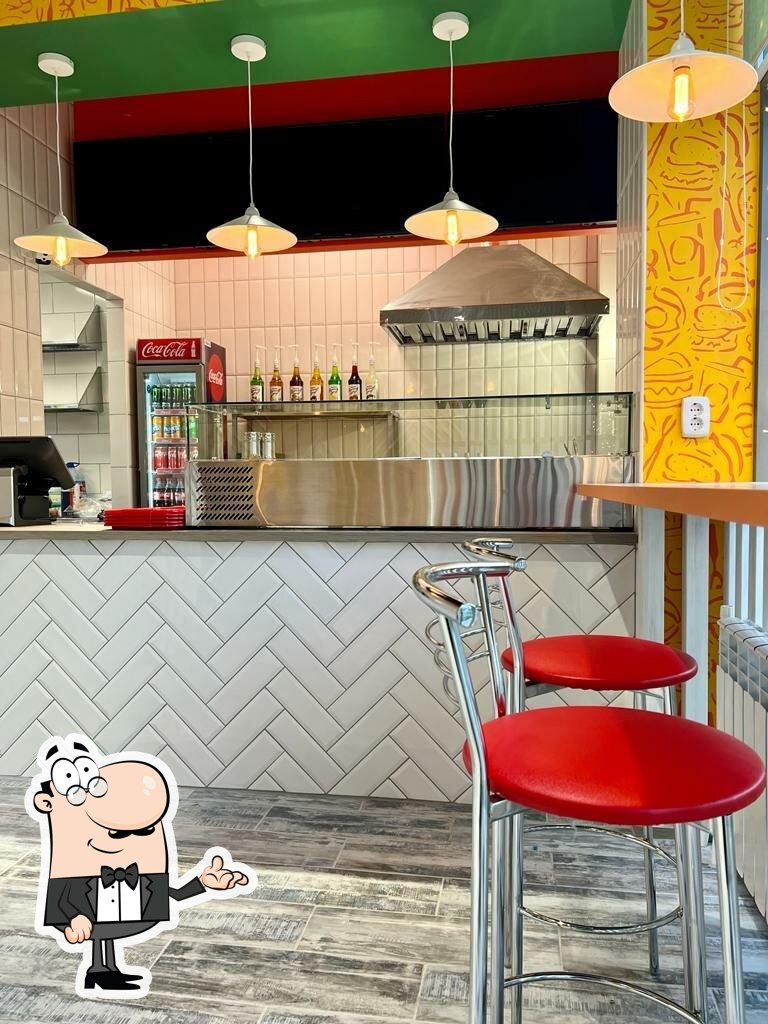 Забронируйте столик в "Magic burger".