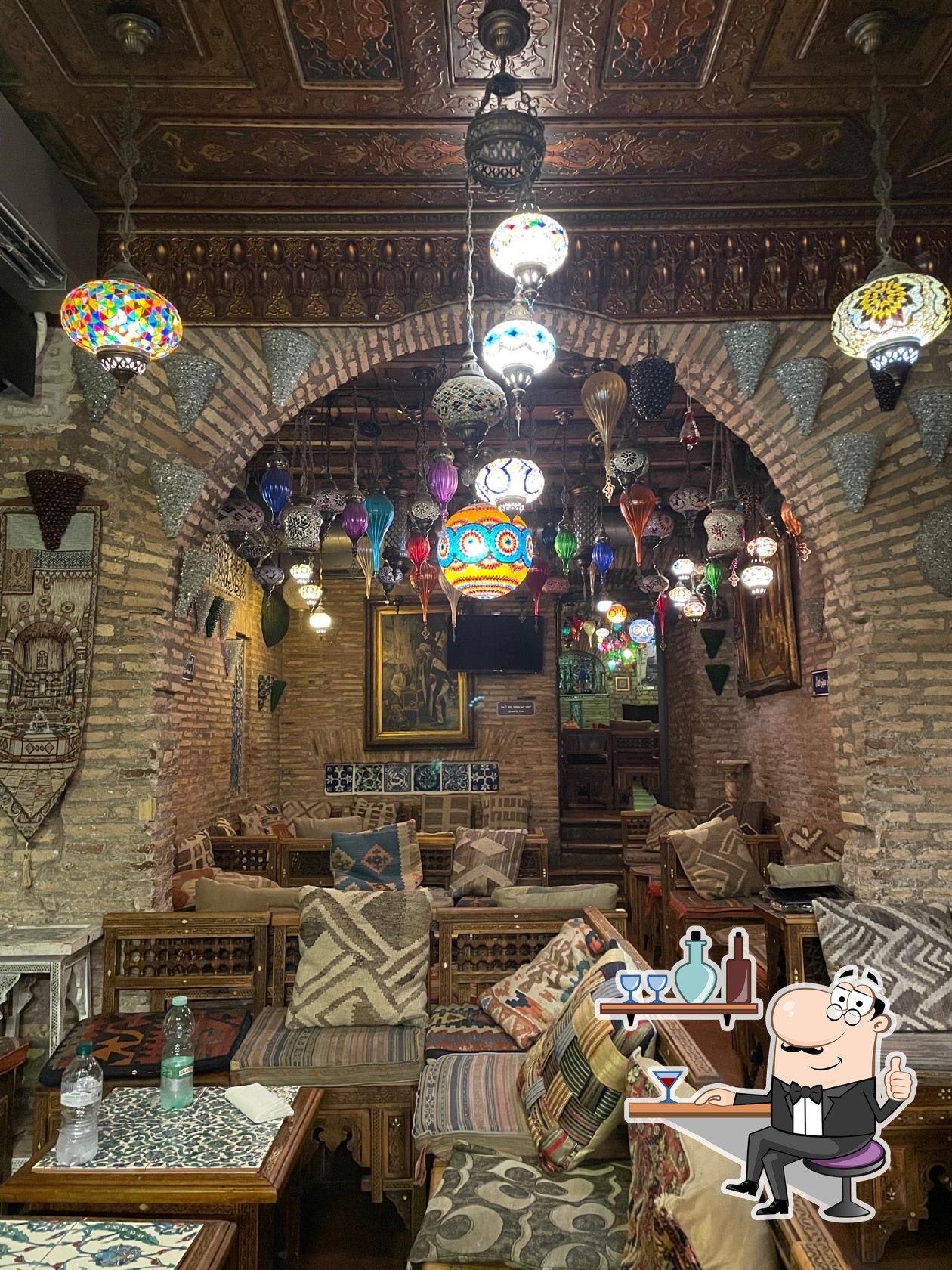Забронируйте столик в ""SCIAM" Shisha Bar Ristorante Siriano Cocktail Lounge".