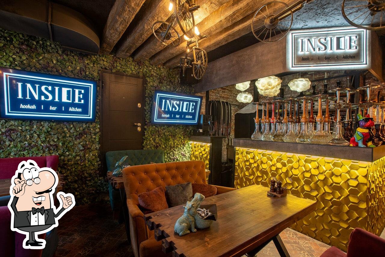 Посмотрите на внутренний интерьер "Inside".