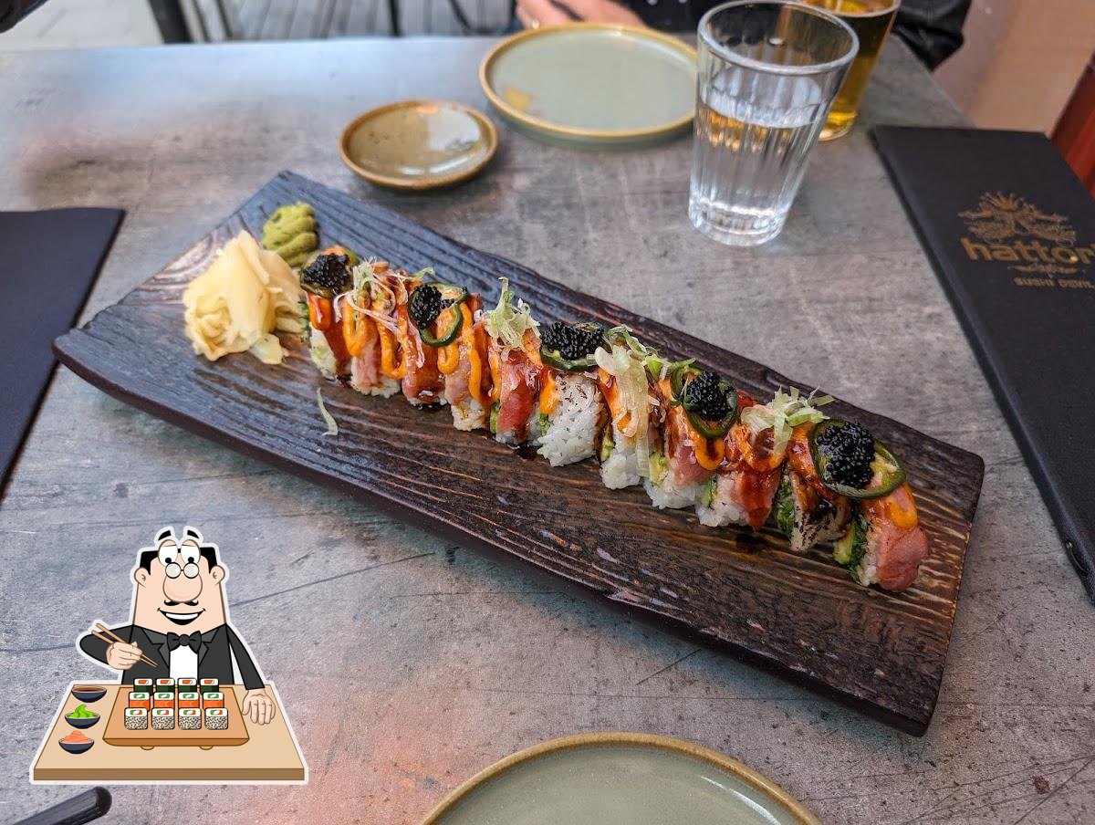 В "Hattori Sushi Devil" вы можете попробовать суши.