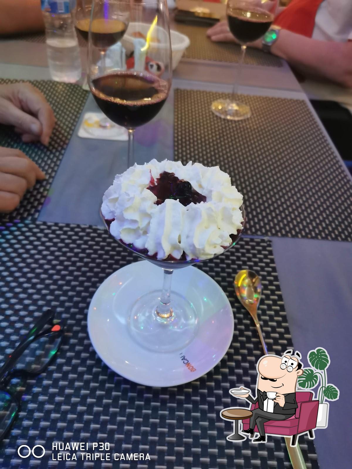 Интерьер "The Bistro".