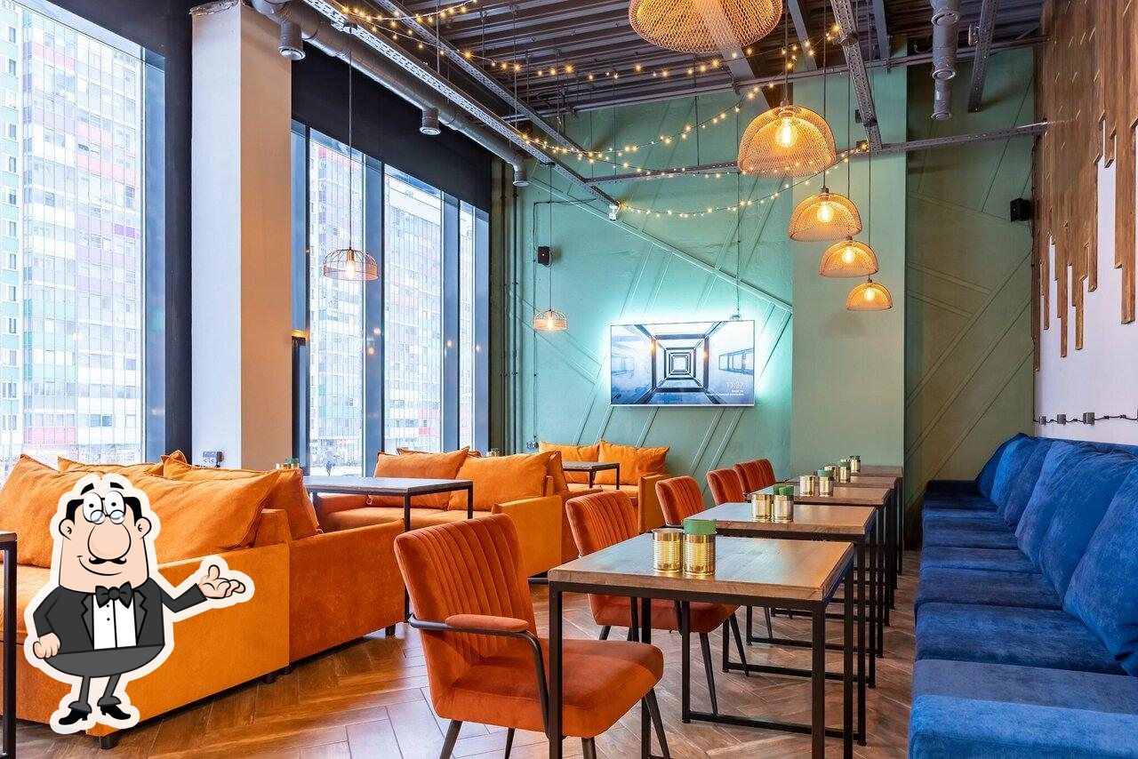 Посмотрите на внутренний интерьер "Endorphin Lounge".