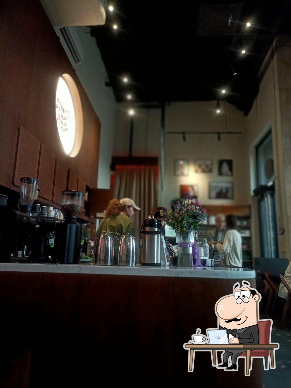 Интерьер "Surf Coffee x Industrial".
