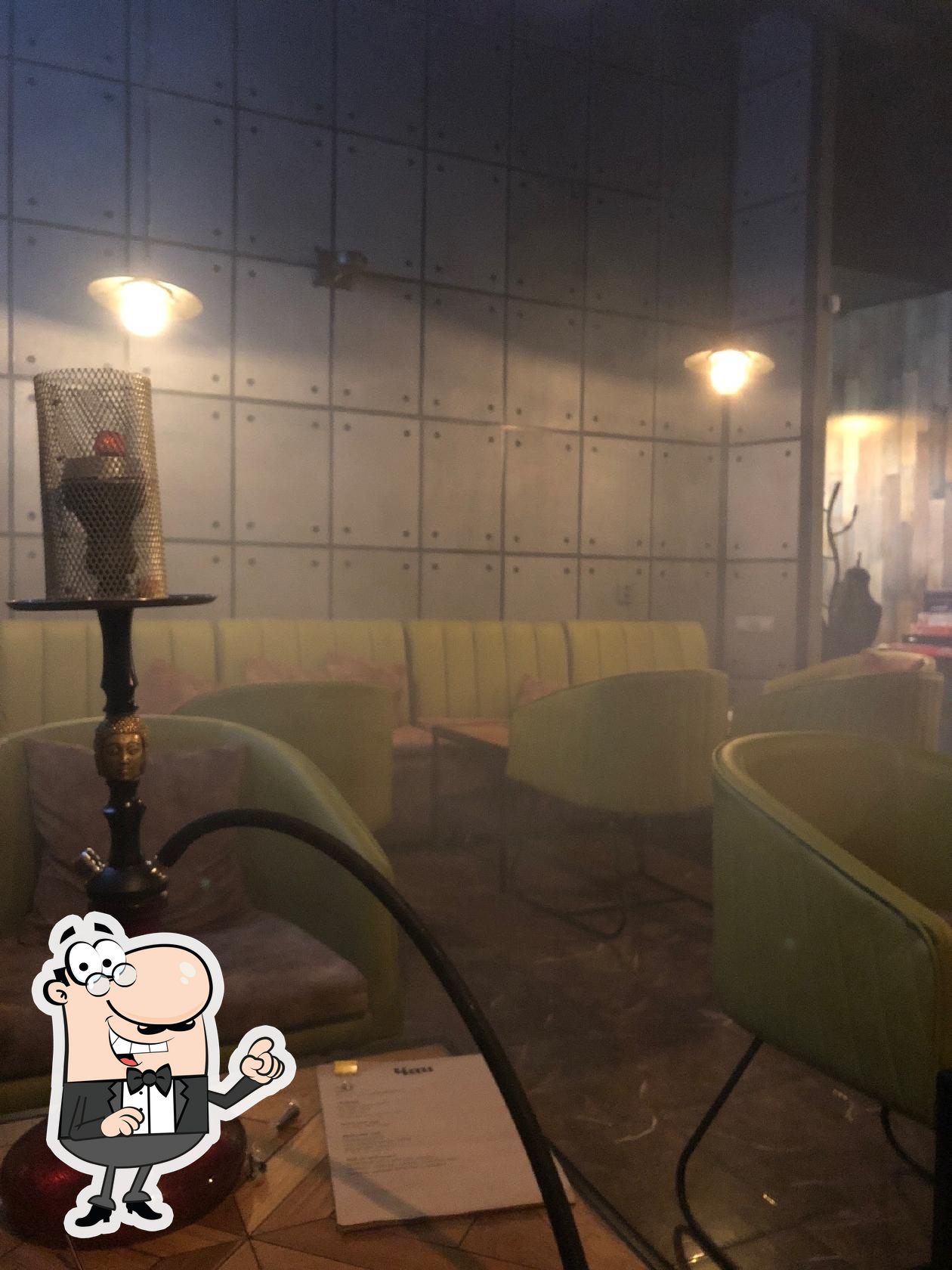 Посмотрите на внутренний интерьер "HookahPlace".