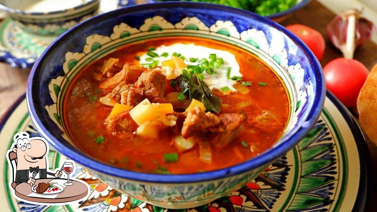 Попробуйте мясные блюда в "Шоми Вахдат".