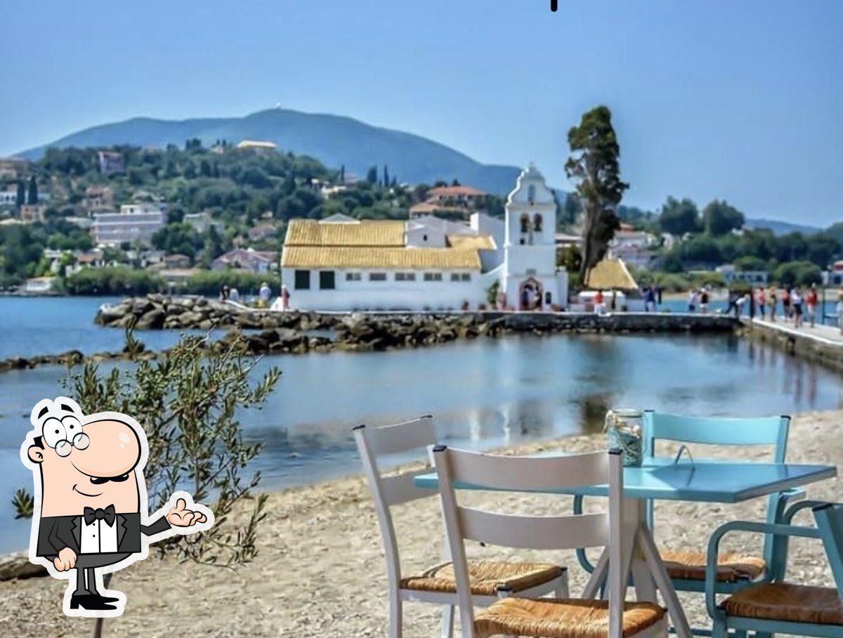 Интерьер "Flisvos The Seaside Experience".