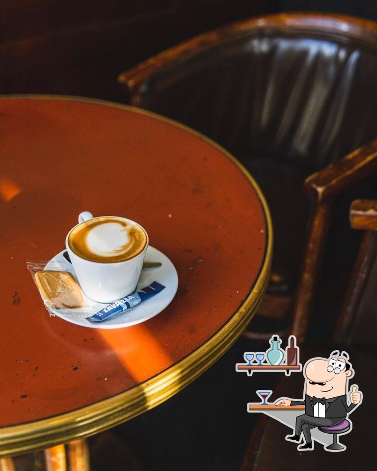 Забронируйте столик в "Café Luxembourg".