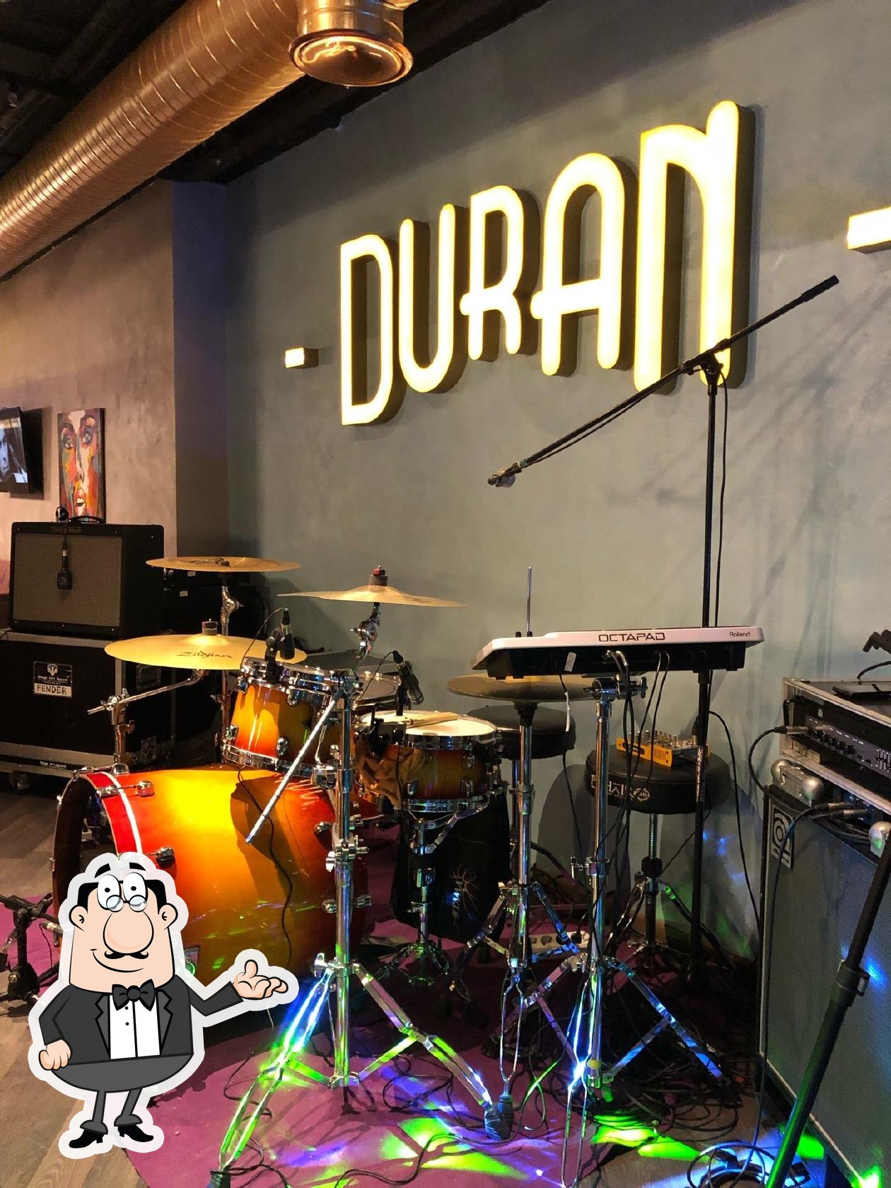 Забронируйте столик в "Duran".