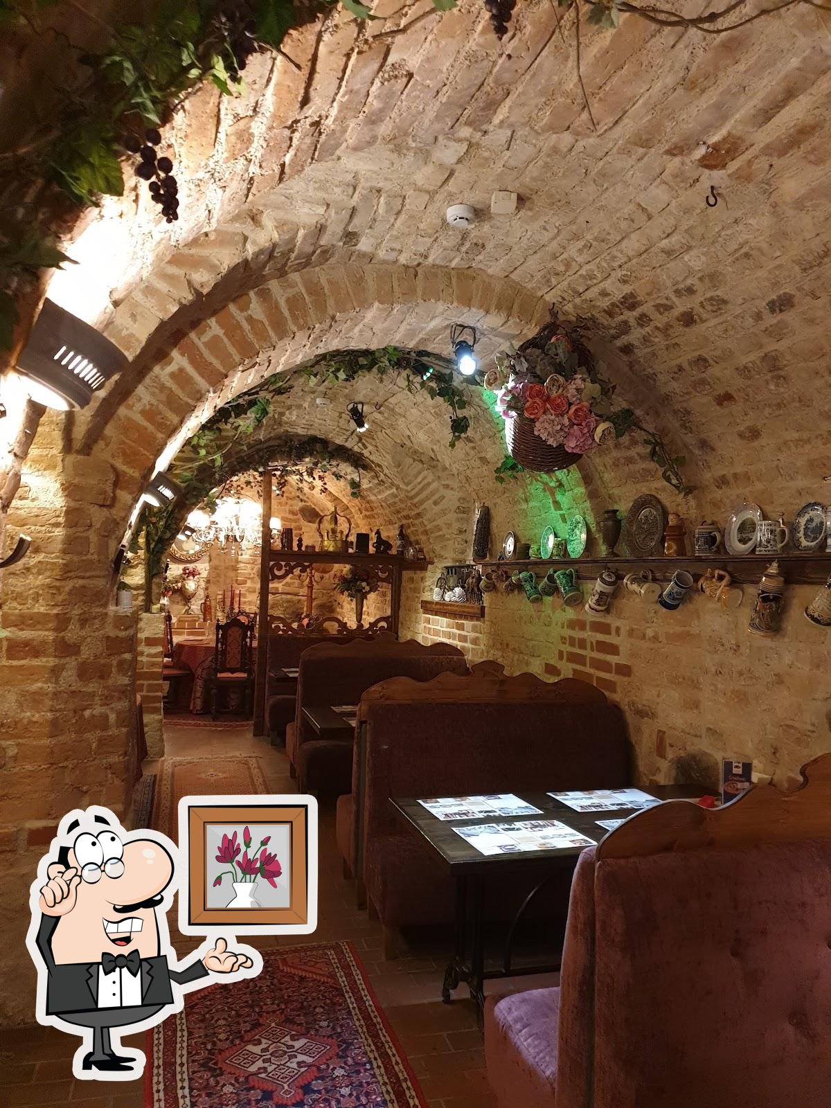 Забронируйте столик в "Bernelių Užeiga Restaurant".