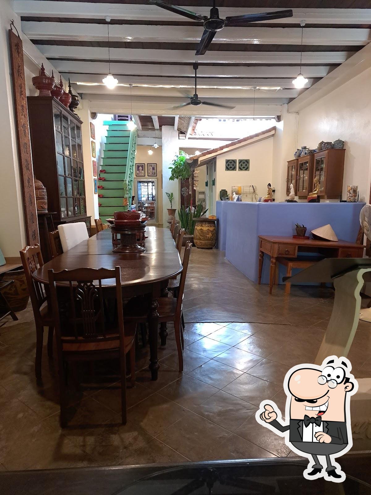 Интерьер "China Inn Garden Restaurant".