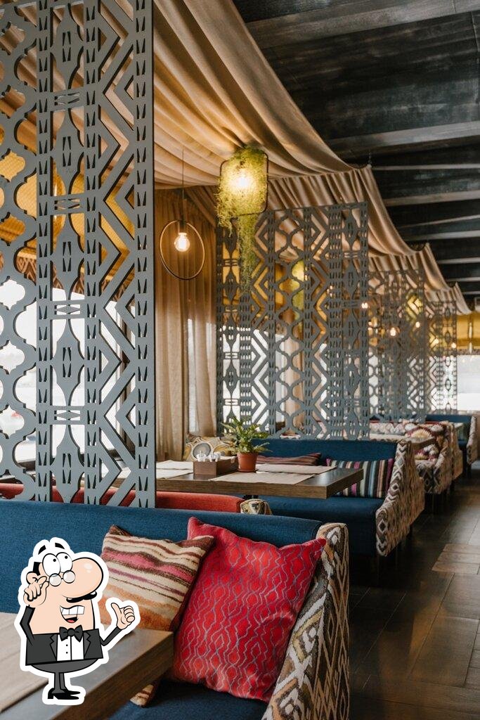 Интерьер "Летник Lounge Bar".