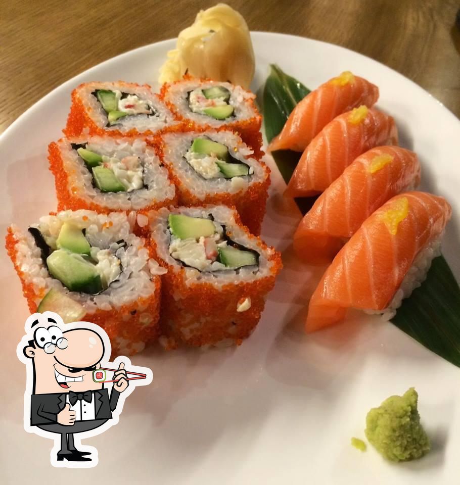 В "Ryba Sushi & Oysters" вы можете попробовать суши.