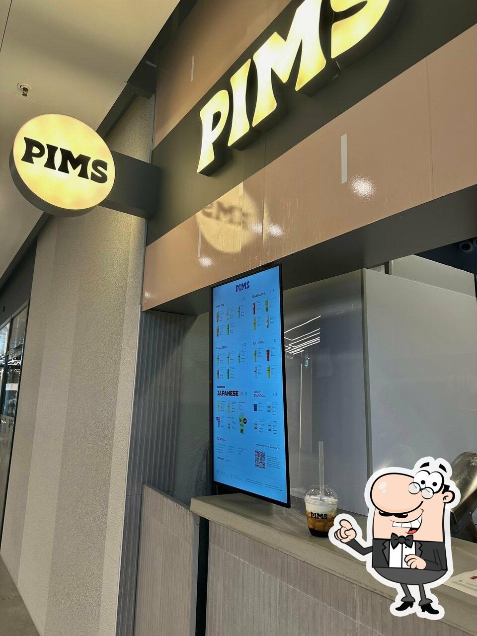 Забронируйте столик в "Pims".