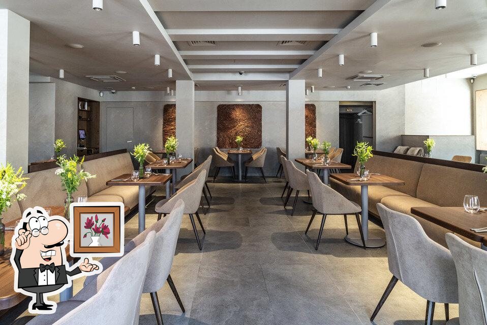 Интерьер "Бор".