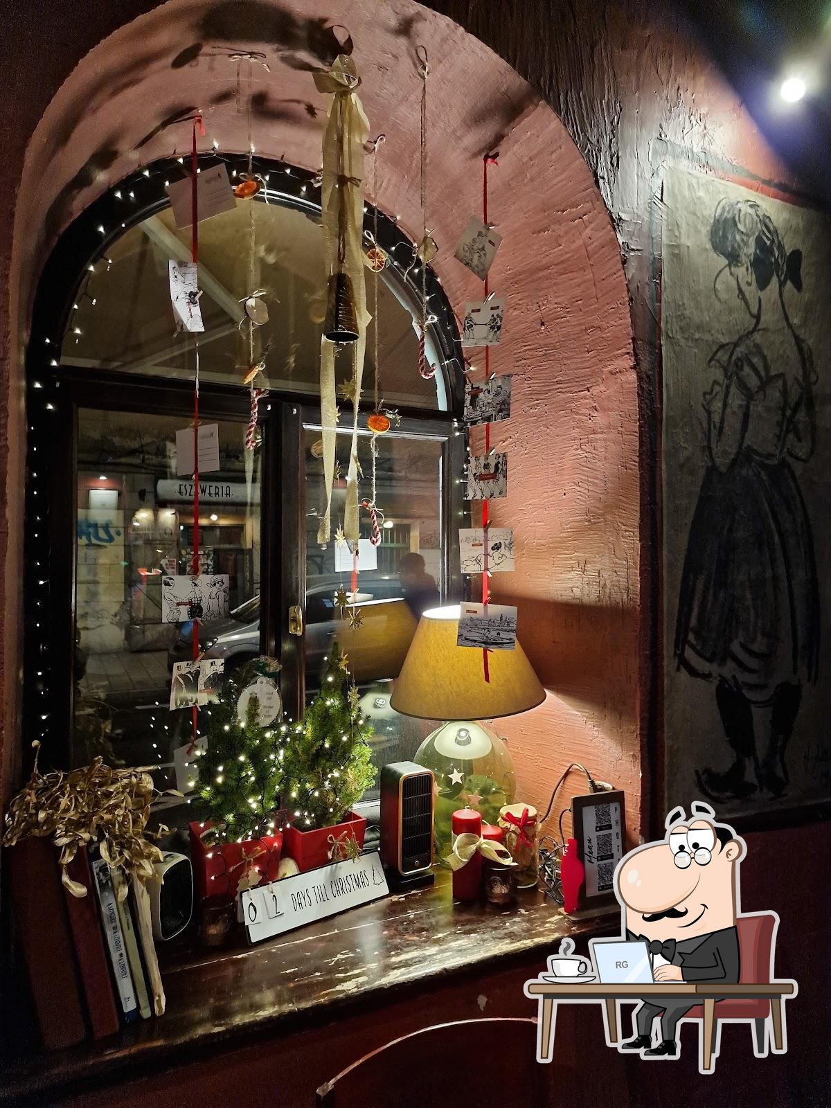 Забронируйте столик в "Starka Restaurant & Vodkas".