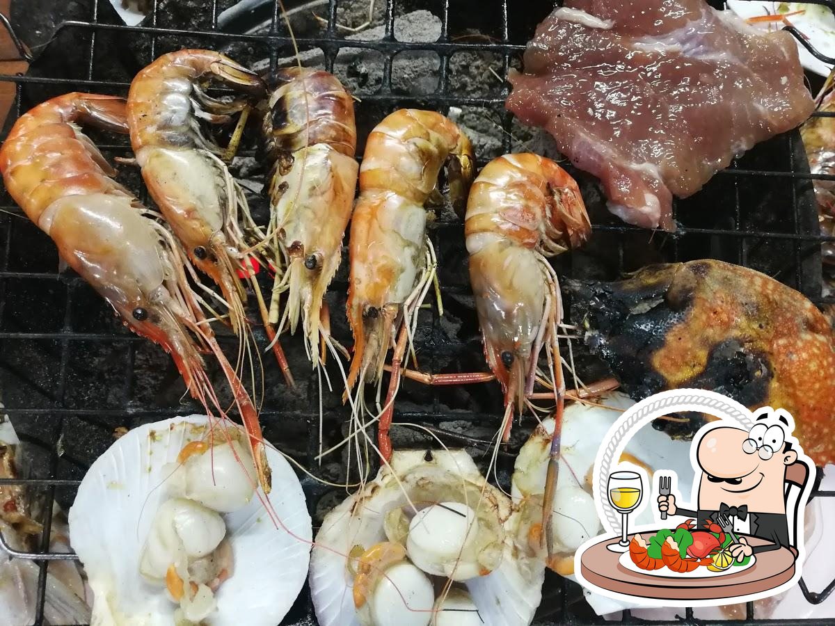  Отведайте блюда с морепродуктами в "Jomtien Talay Pao Pattaya".