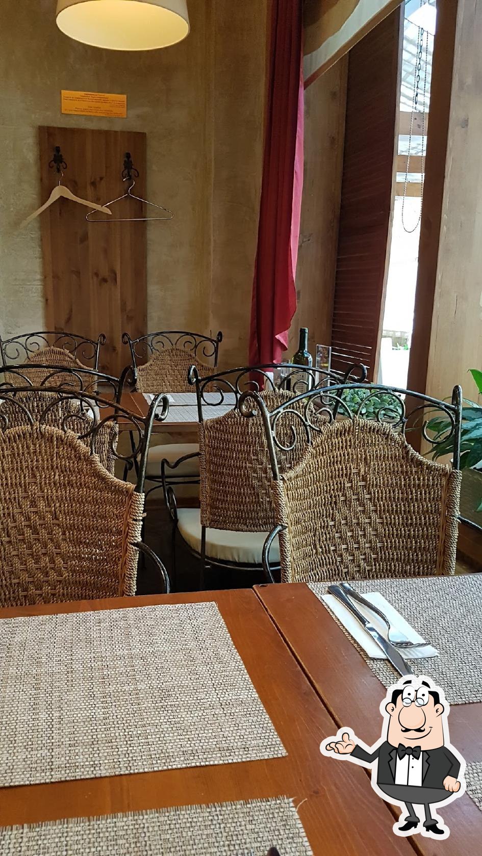 Забронируйте столик в "iL Патио".