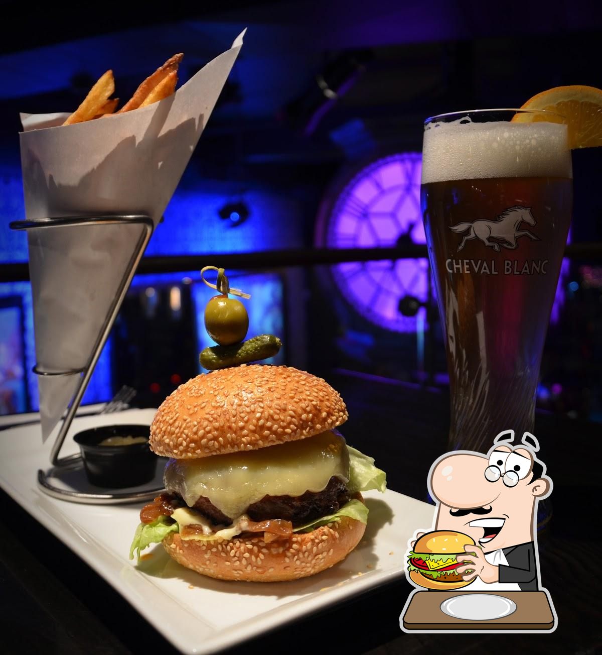 Фотография Saloon Bistro Bar