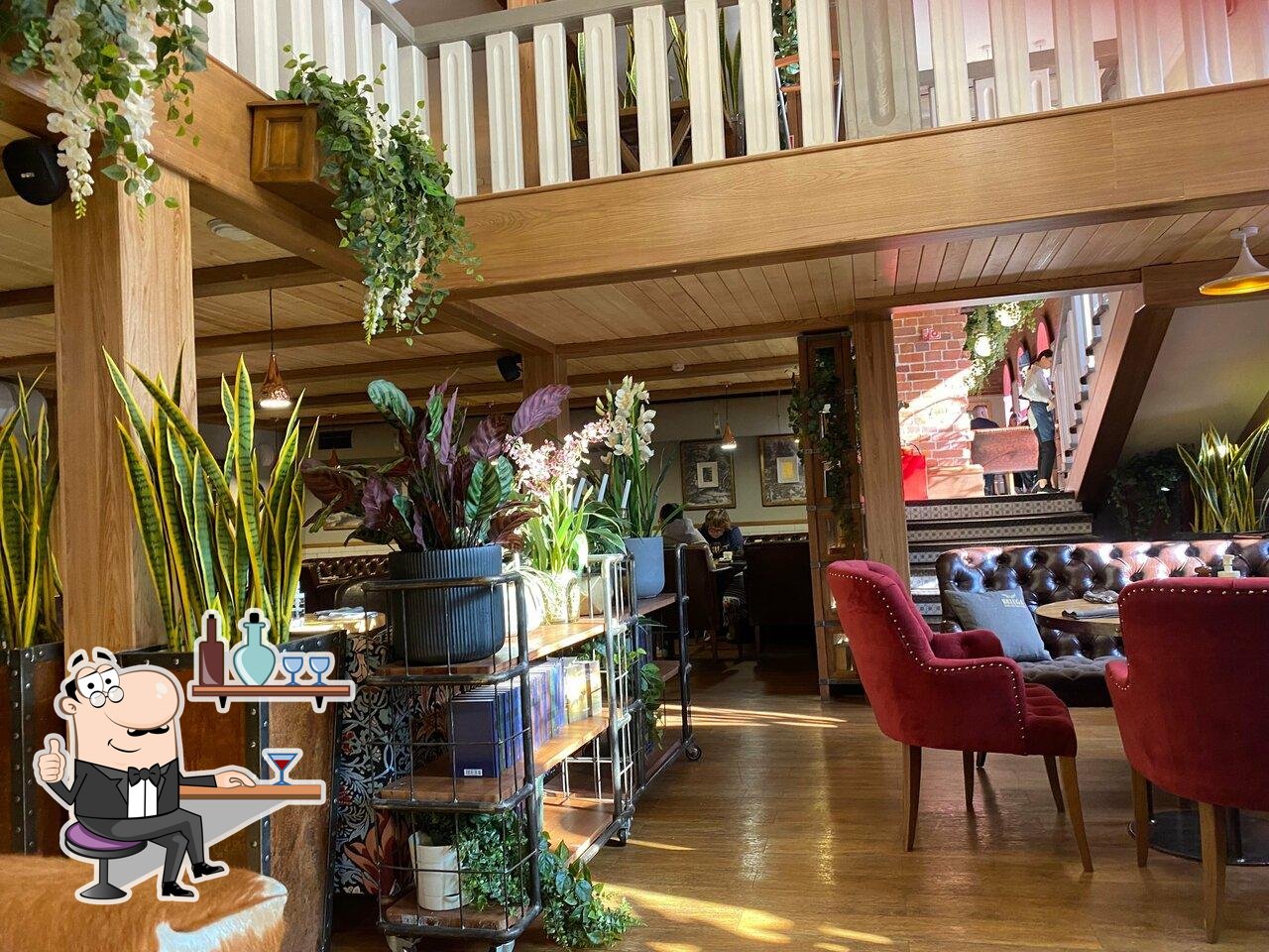 Интерьер "Мясо мясо".