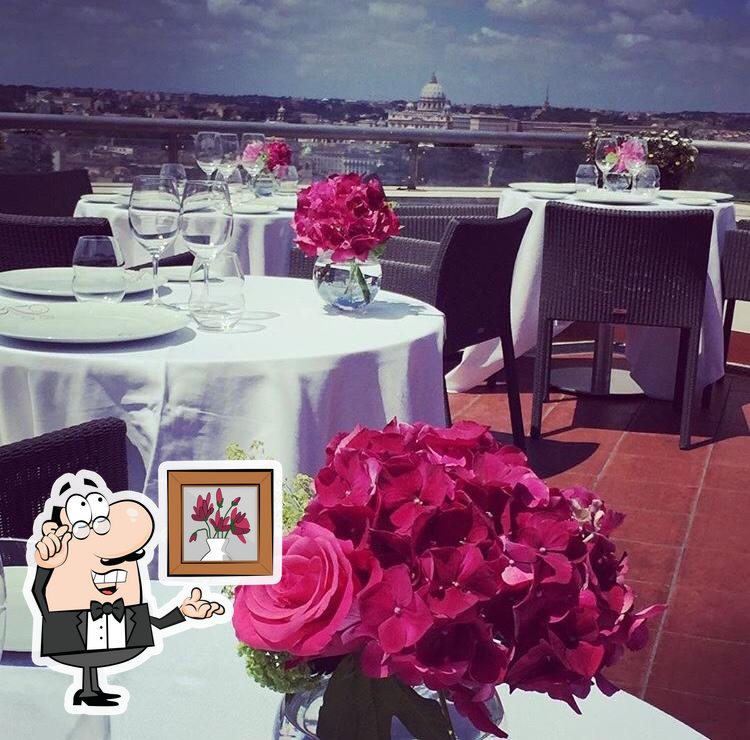 Забронируйте столик в "Settimo Roman Cuisine & Terrace".